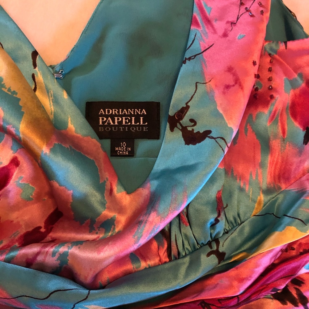 Silk multi color top - Picture 2 of 5